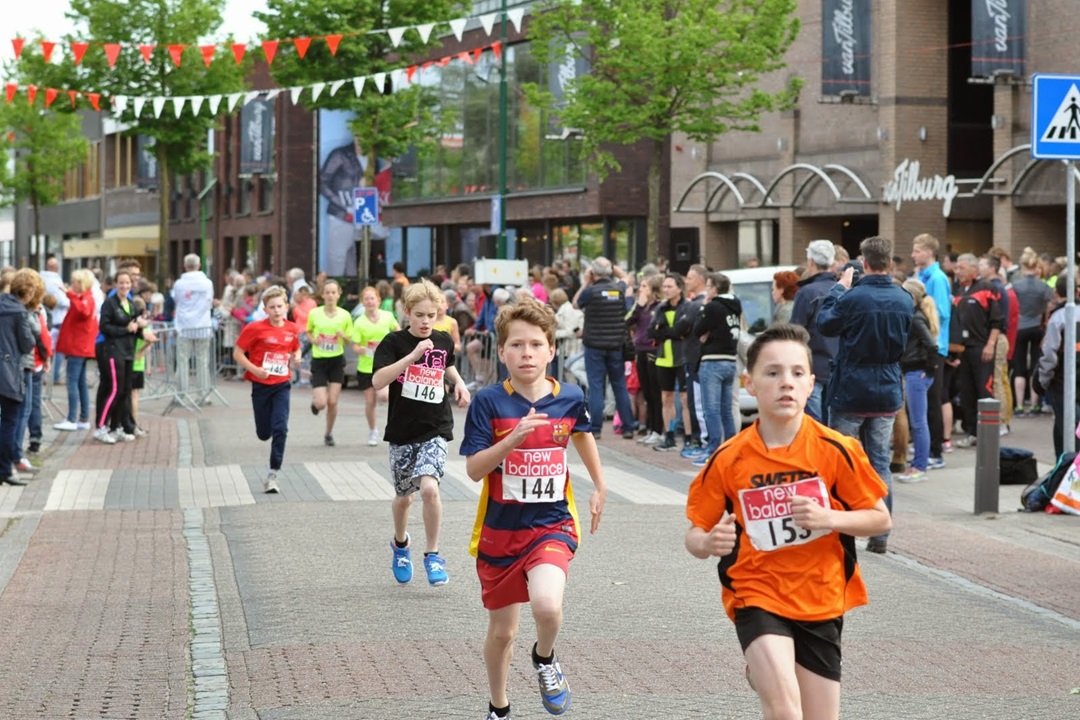 AV Oss '78 - zaterdag 18 mei Pinksterloop Nistelrode